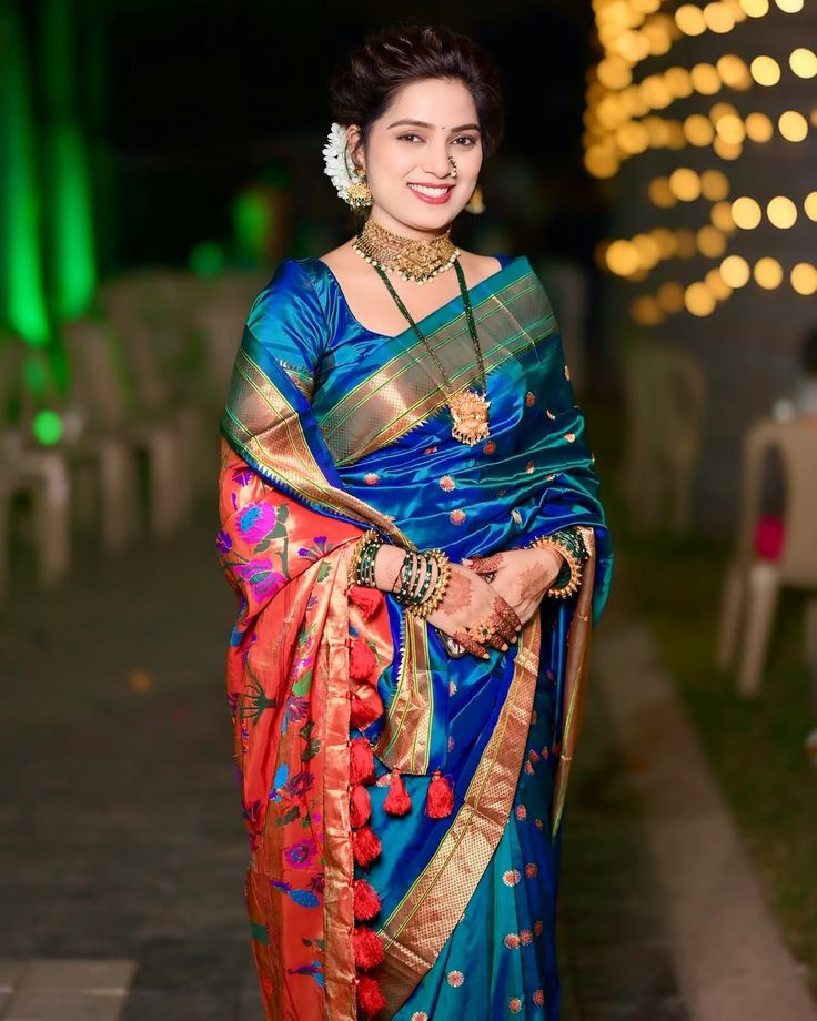 UrbanKingX89's tweet photo. तेरे जिस्म की खुशबू नशा कर जाती है,
तेरी नज़रों की शरारत हदें तोड़ जाती है,
तू जब चलती है तो हवाएँ भी रुक जाती हैं,
तेरे जलवे देख दिल धड़कना भूल जाता है।
#BoldQueen #SexyCharm #WildAttraction https://t.co/a9LqTOZjRE
