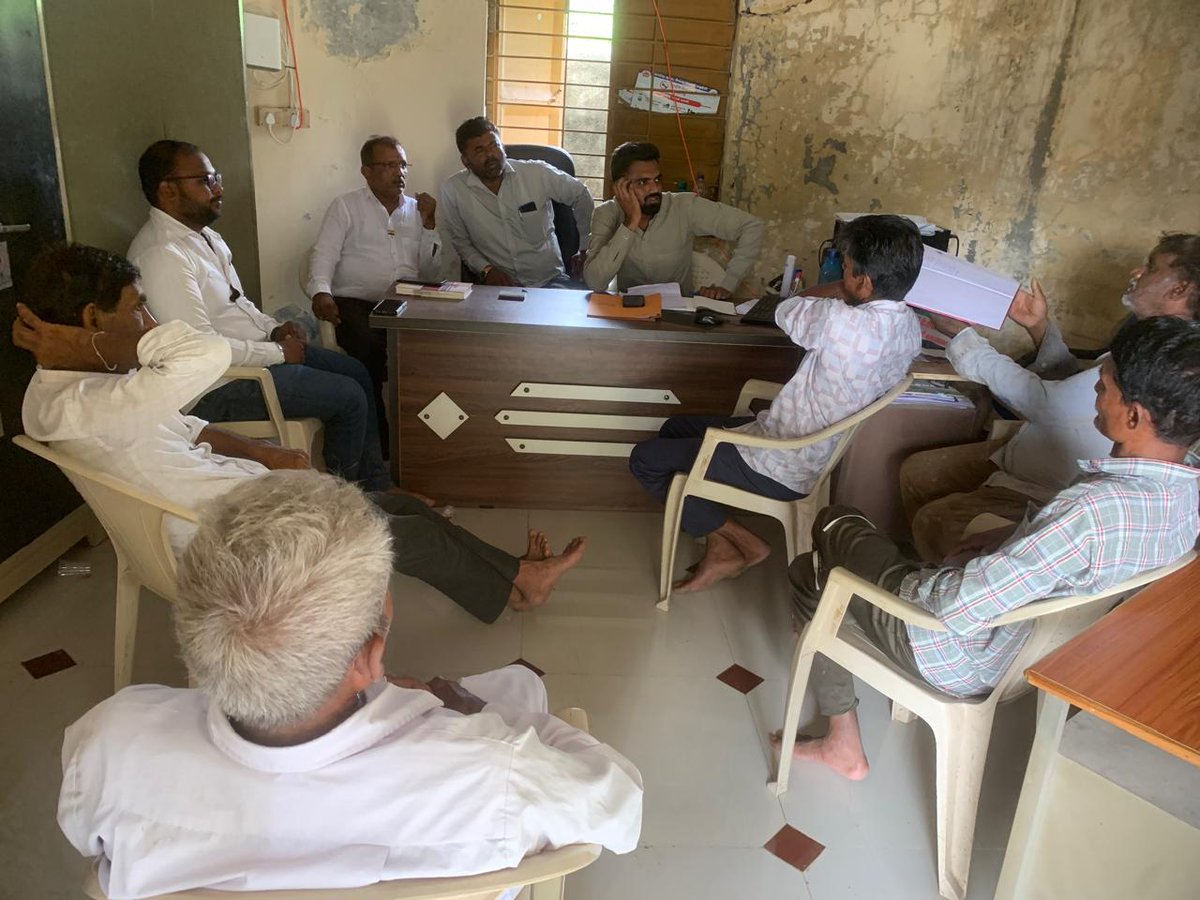 tqluka's tweet photo. બીજી ઓક્ટોબરના રોજ યોજાયેલ ગ્રામસભામાં આયુષ્યમાન આરોગ્ય મંદિર કુંકાવાવ તાલુકાના આરોગ્ય કર્મચારી દ્વારા હાજરી આપી વિવિધ આરોગ્ય પ્રોગ્રામો વિશે ચર્ચા કરવામાં આવી.......@ddoamreli @CollectorAmr https://t.co/sUp6qv14t4