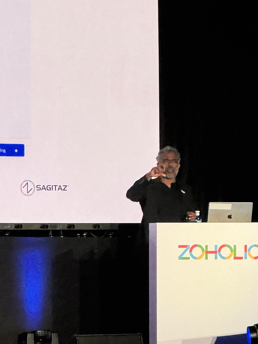 sagitaz_es's tweet photo. 🎉Primer día #ZoholicsES25: check
Inspiración y nuevas alianzas.
Gracias a clientes y partners como @woztell  💫
💡Aprovechado cada minuto explorando novedades que impulsarán proyectos de nuestros clientes.
Hoy seguimos.
¡ven y conversemos! 👋

#ZoholicsES25 #SAGITAZ @ZohoEspana https://t.co/gq7akzaEGm