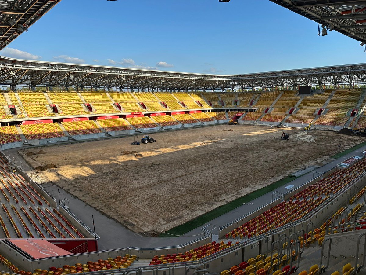 🌍 A big September for ProPitch! 
From supporting the Women’s Rugby World Cup 🏉 to attending the FIFA Museum opening ⚽
Plus global projects keeping our team on the move. ✈️🌱

#ProPitch #GlobalTeam