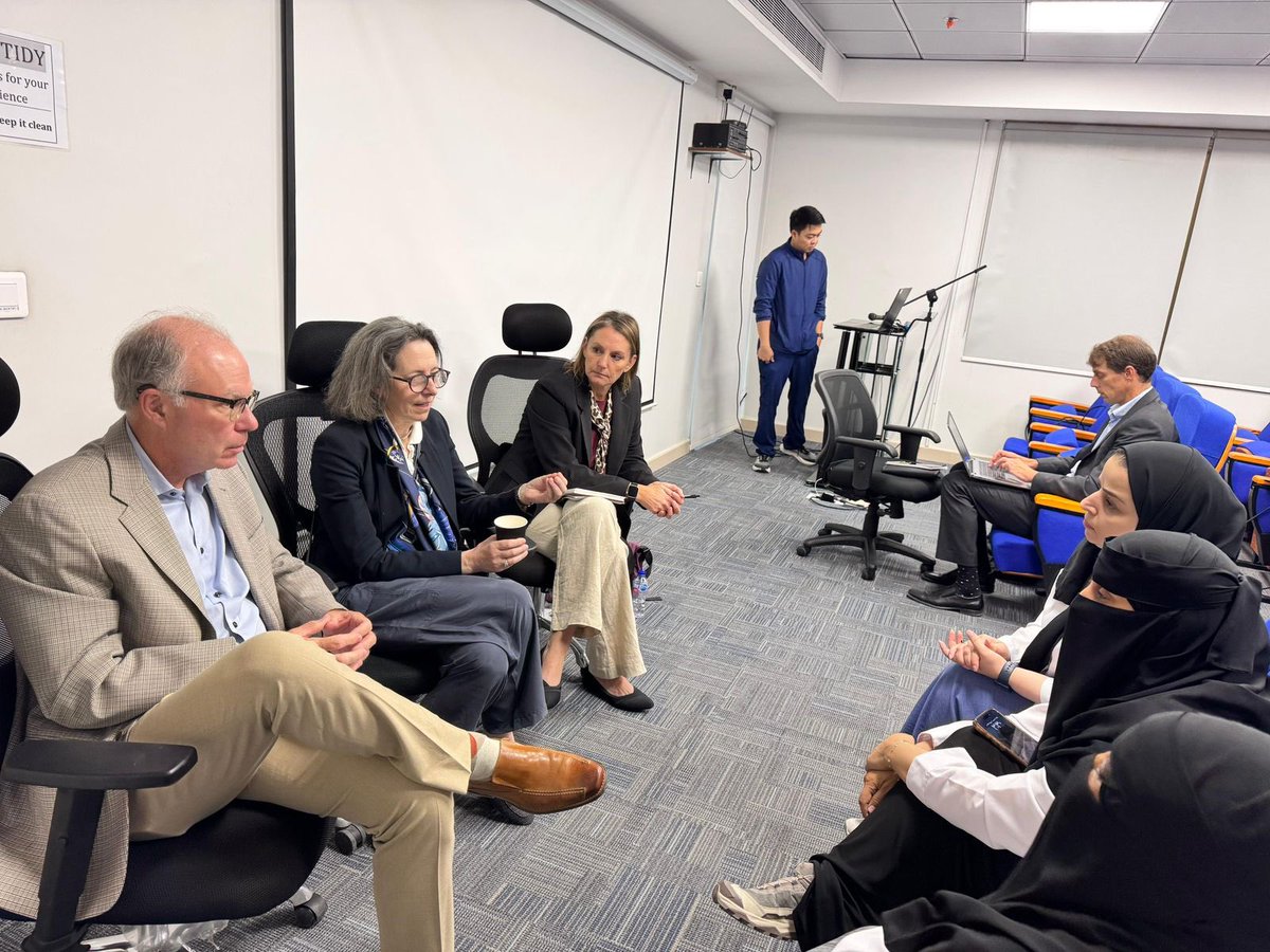 #برنامج_الأمير_محمد_بن_سلمان_للتوحد_واضطرابات_النمو 

تمت خلال زيارة MGB تقديم ٢٠ ورشة عمل وتم ربط جميع المراكز في مستشفيات القوات المسلحة بمركز الرياض من خلال نقل حي ومباشر ..