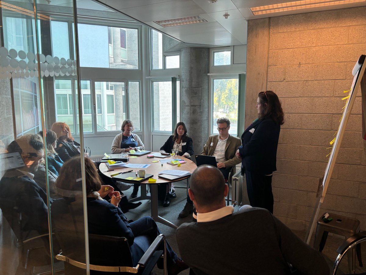 RefreSCAR tweet media