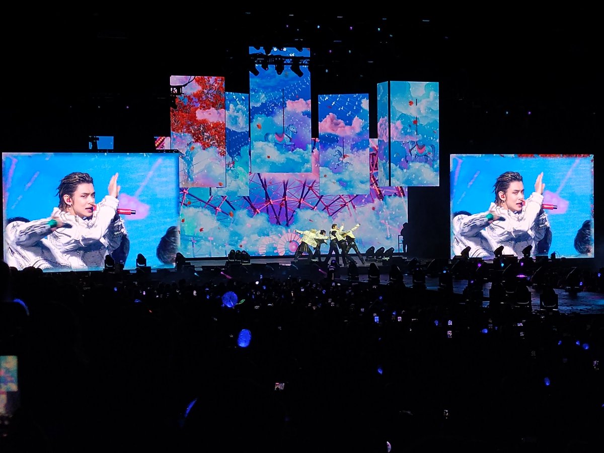 corn‼️🦈🍎🍏 tweet media