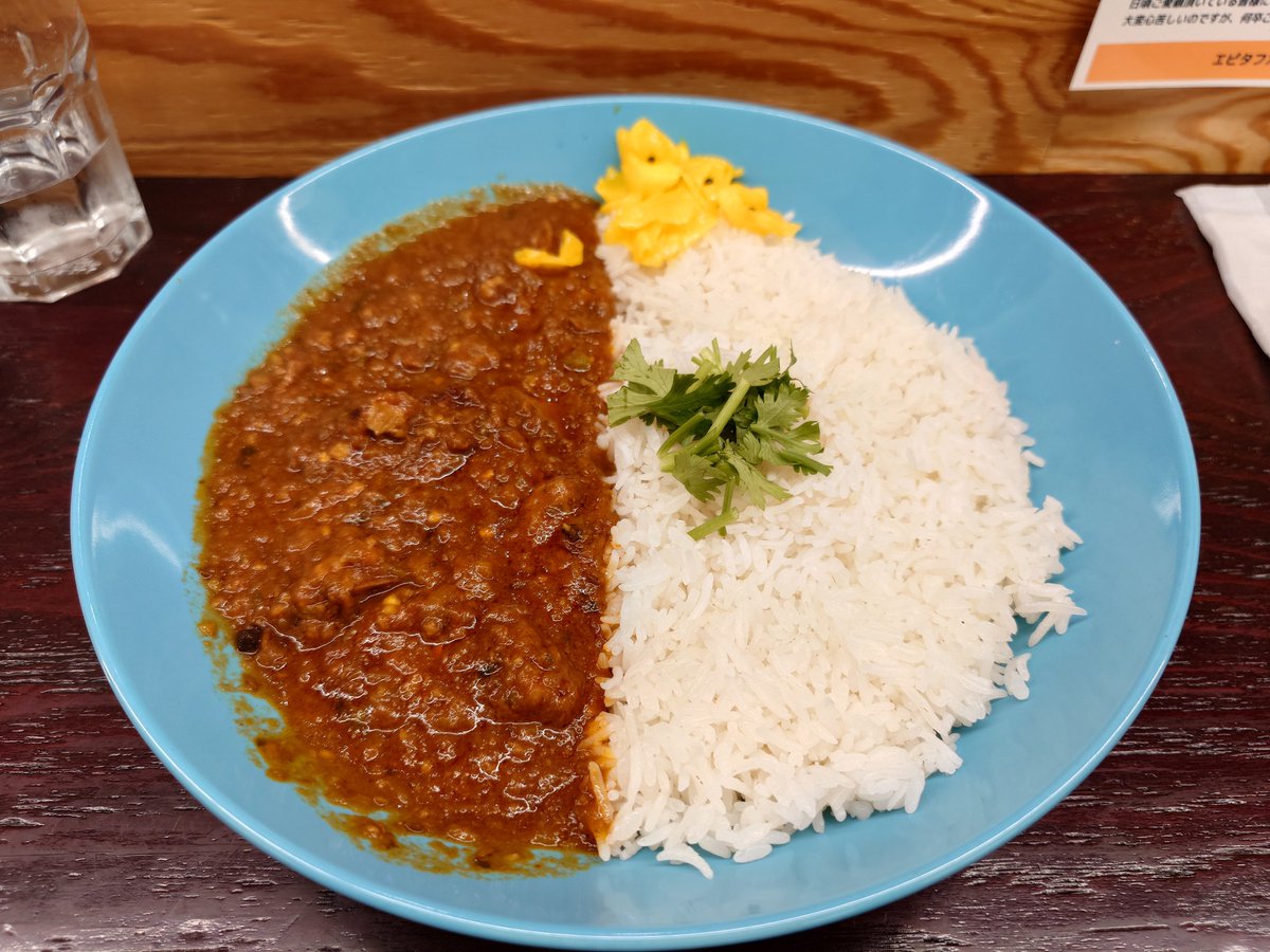 金曜はカレー やっぱりカレーは金曜日だよね 楽々園基地 - 楽々園/カレー