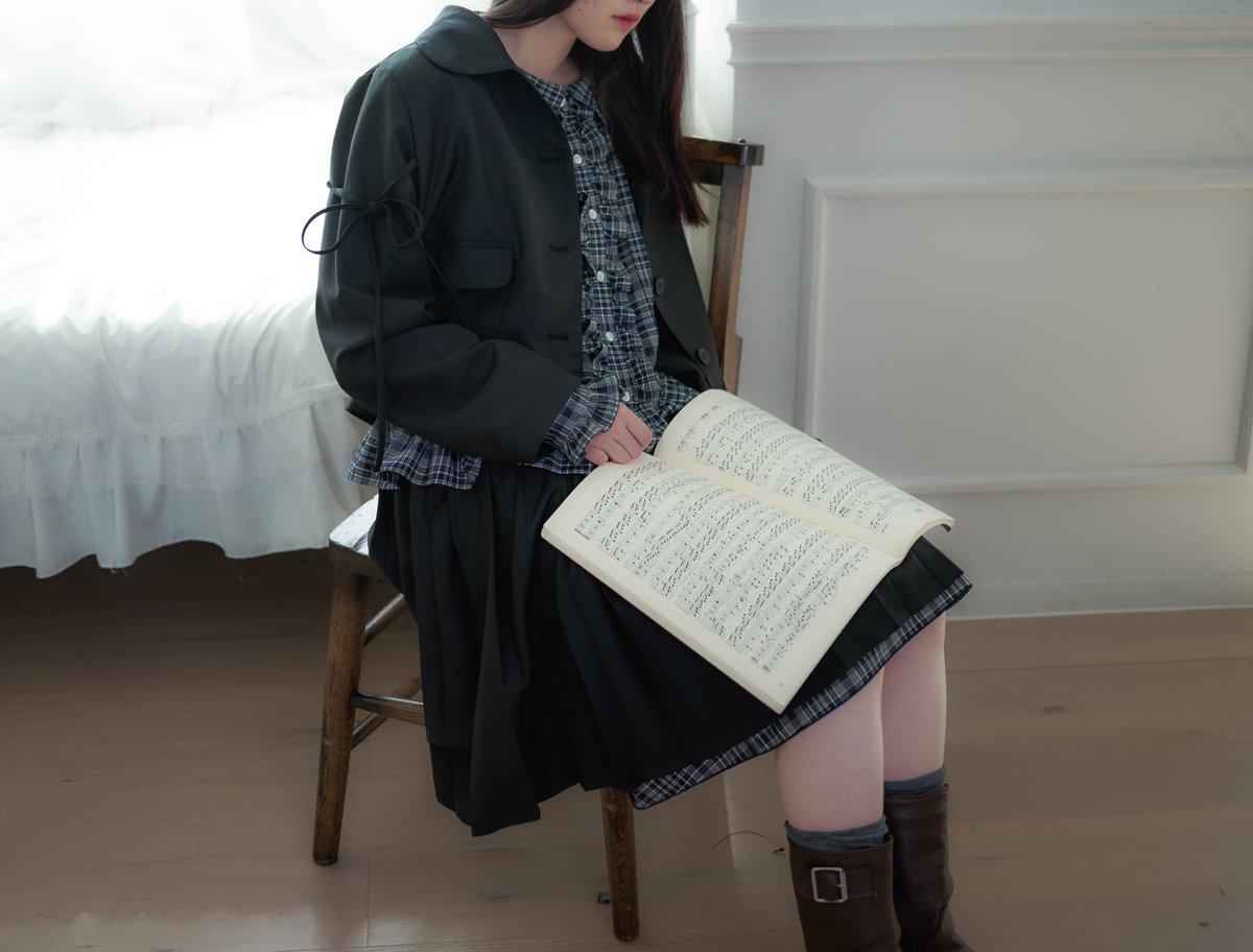 apres_soie's tweet photo. 🎹🎼 ‧₊˚🥣📝🤍 https://t.co/qAQblisiRu