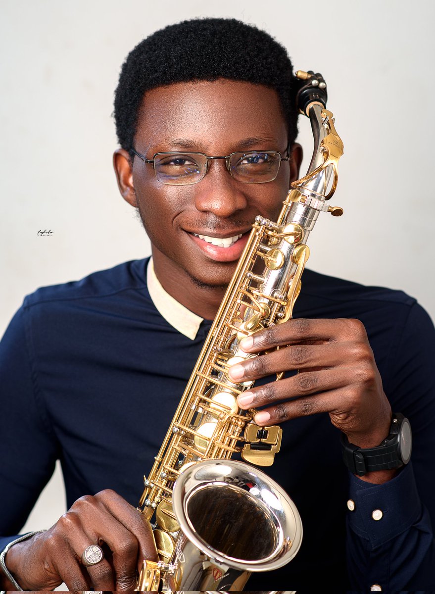 uncle_marvy's tweet photo. HAPPY BIRTHDAY MARVY✨
Glory to the One Who was, Who is, and Who is to come!!!
 
Looking back at the past one year and all that came with it, there's only one word to describe it. GOD

Grateful for life, growth and new beginnings ahead.
#marvysax #birthday https://t.co/RI6DnzuZHp