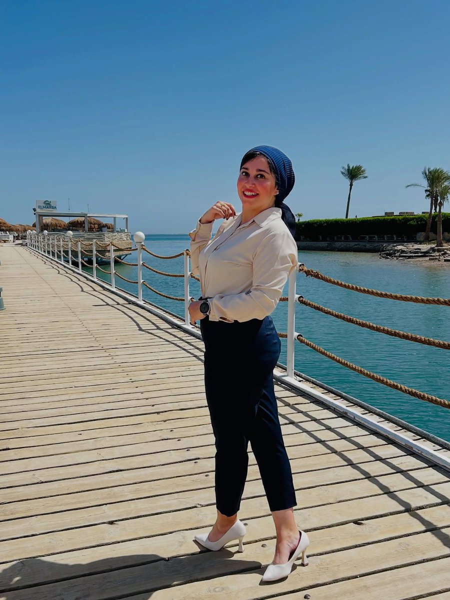 Masa_G_Mu7ammad's tweet photo. Product Manager عالم البحار ❤️🙂↔️🤭
#Derma #Traveling #Hurghada #Egypt #Medizen #Conamedizen #Isotretam https://t.co/QNsIhWDufd