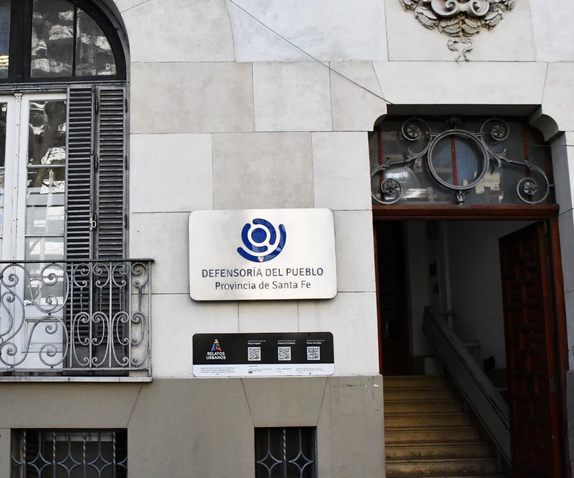 PROTECCIÓN Y ACOMPAÑAMIENTO EN ROSARIO 

La Defensoría del Pueblo intervino ante la denuncia de una víctima de explotación laboral y reducción a la servidumbre, coordinando acciones con organismos provinciales y federales para garantizar su seguridad.

🔗 bit.ly/4mSTskd