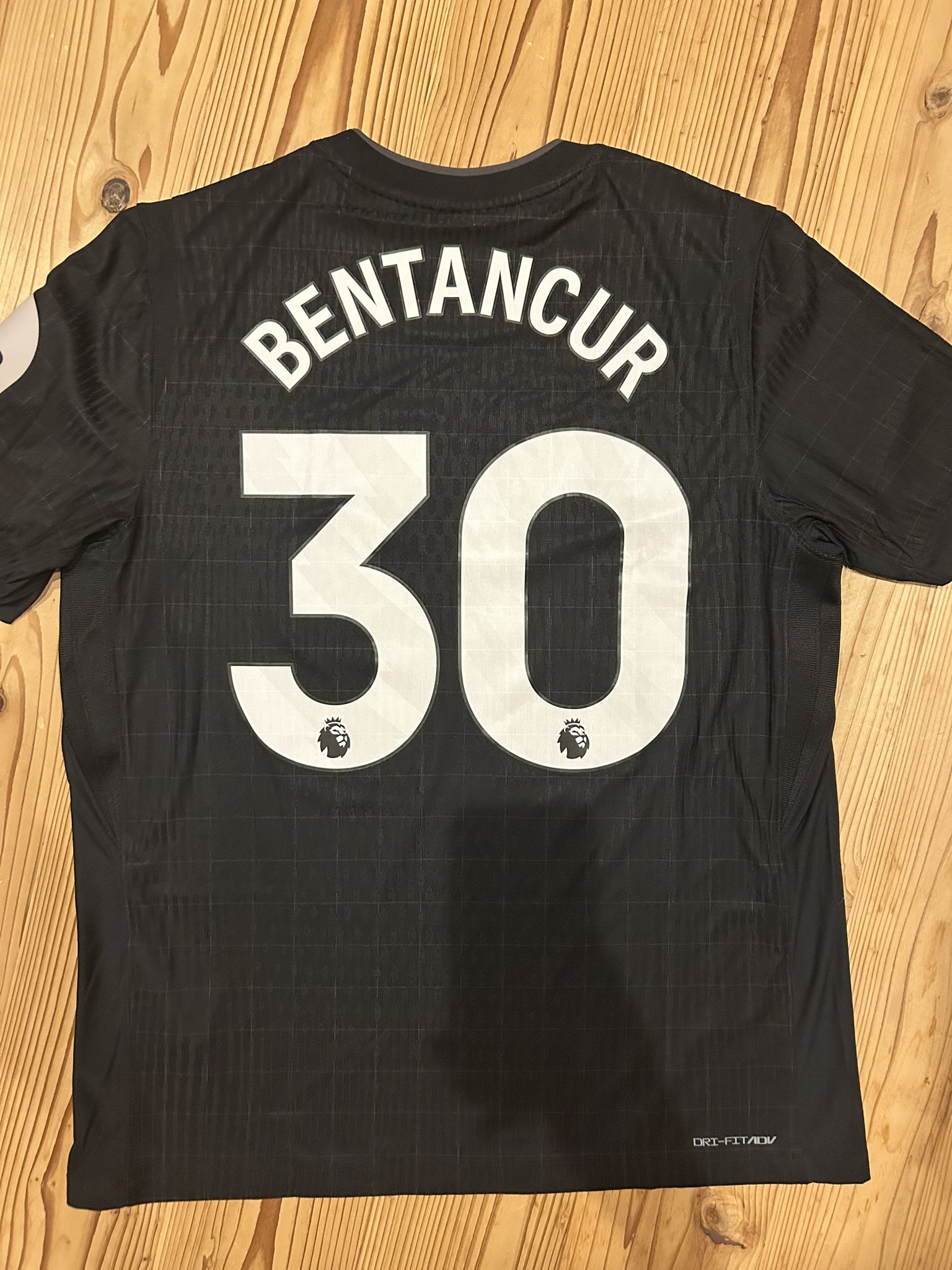 EL王者　スペンス　トッテナム EL王者 スペンス トッテナム トッテナム、24歳DFスペンスとの