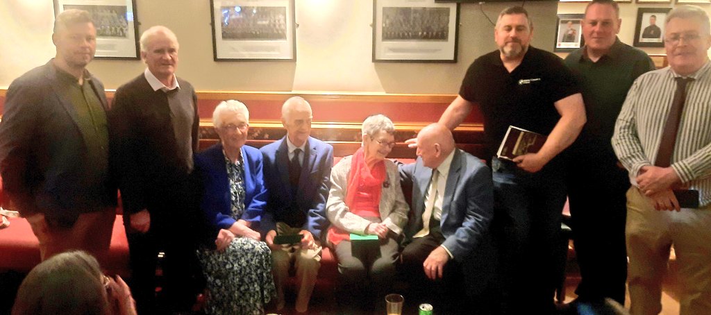 ColmKennyGreen's tweet image. Great nite @ #Curragh Local History Group recognising 3 founding members. Established in  1993, CLHG hosts lectures on the rich history of the #Curraghplains &amp;amp; beyond. CLHG curates historic artefacts, ie items belonging to #Irishcivilwar &amp;amp; #WW2 internees @kfmradio @k_nationalist