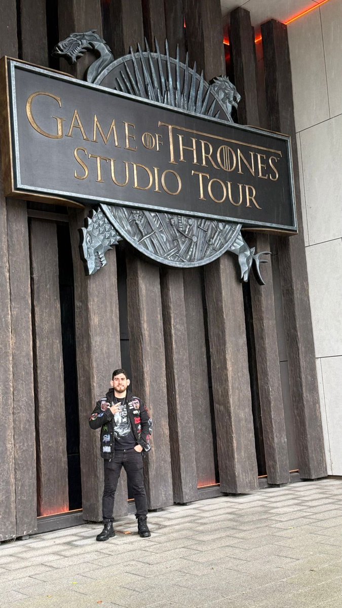 Muchos dirán que es Photoshop, pero bueno veamos a cuantos twitteros más agregan pues aquí los espero