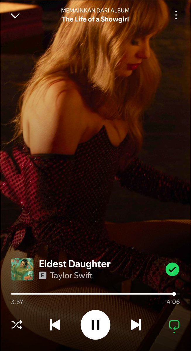 Okay, so.. this album is so much better on the second listening 
Fave tracks*
• Eldest Daughter
• The fate of Ophelia
• The Life of a Show Girl
• Opalite
• Elizabeth Taylor
• Cancelled!