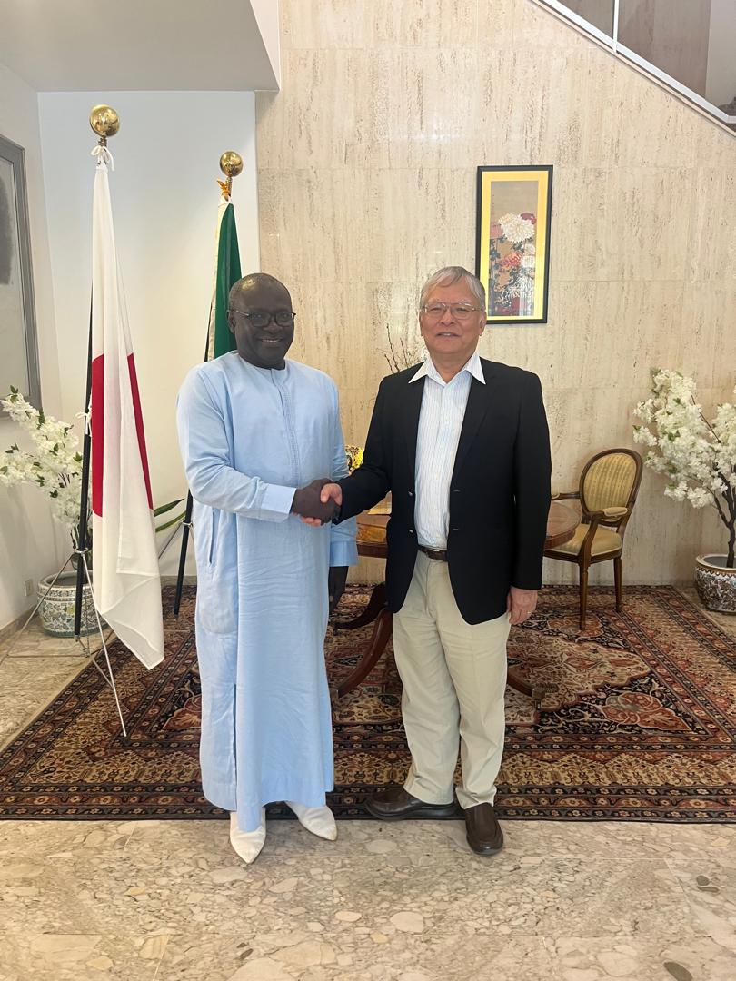 <a href="/Timbuktuacps/">Timbuktu Institute</a> thanks H.E. Takeshi Akamatsu
<a href="/JapanEmbSenegal/">JapanEmb_Senegal</a> for lunch with the Institute team and its President <a href="/bakary_sambe/">Bakary Sambe</a>, and for the informative discussions on Japan's valuable contribution to #peace and stability in the region in line with the conclusions of #TICAD9