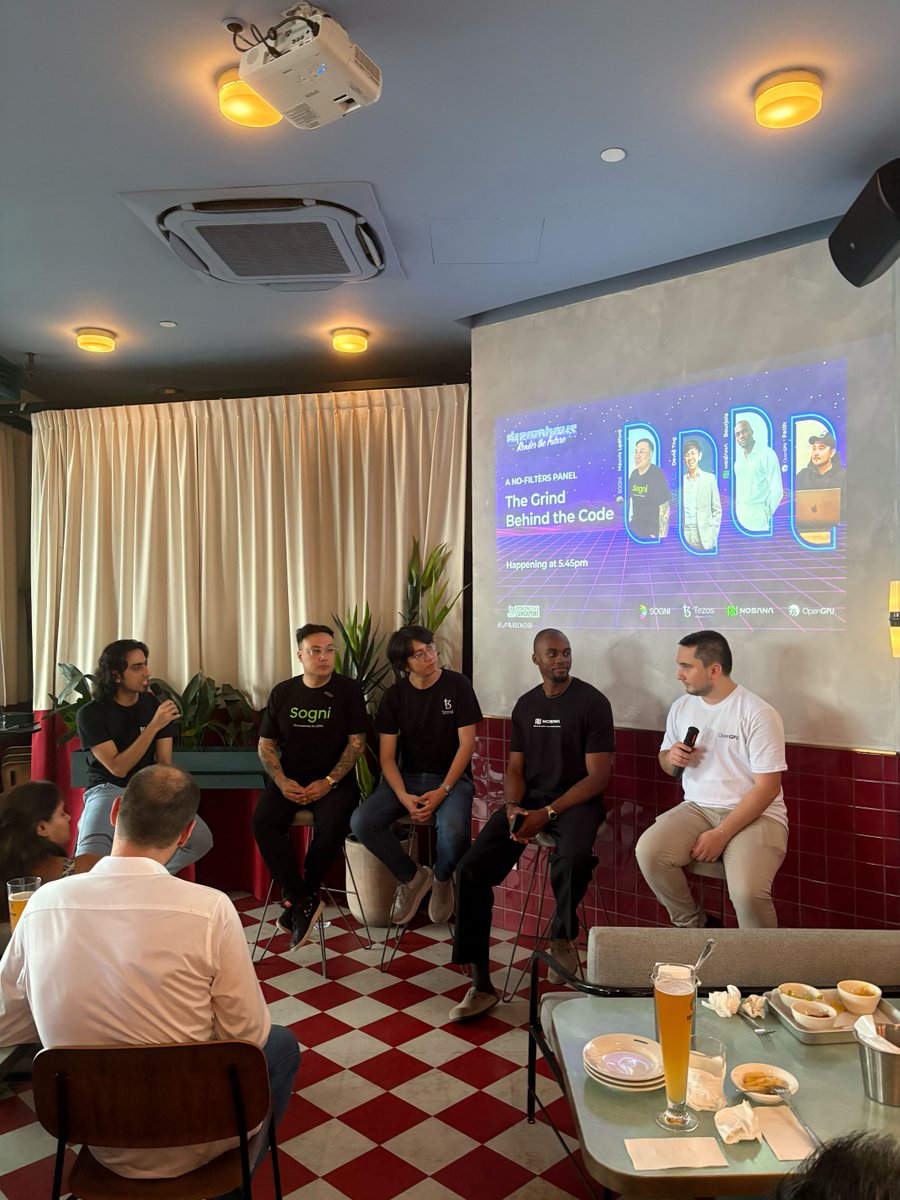 Dreamhaus: Render the future, with @TZapac and <a href="/Sogni_Protocol/">Sogni.ai</a> at a glance.

🛠️ Vibe-coding /w <a href="/krunkosaurus/">Mau “Rules without Rulers” Ledford</a>
💬 Founder lessons on the grind
🖼️ AI-selfie art
🌇 Open networking

Share your favourite snap or takeaway ↓