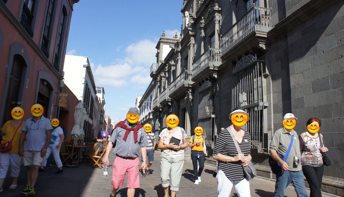 Parece que vamos despidiendo la semana de muy buen humor 😊

🤗 ¡ Feliz #DiaMundialdelaSonrisa! 
#FelizFinde #LaLaguna #Tenerife