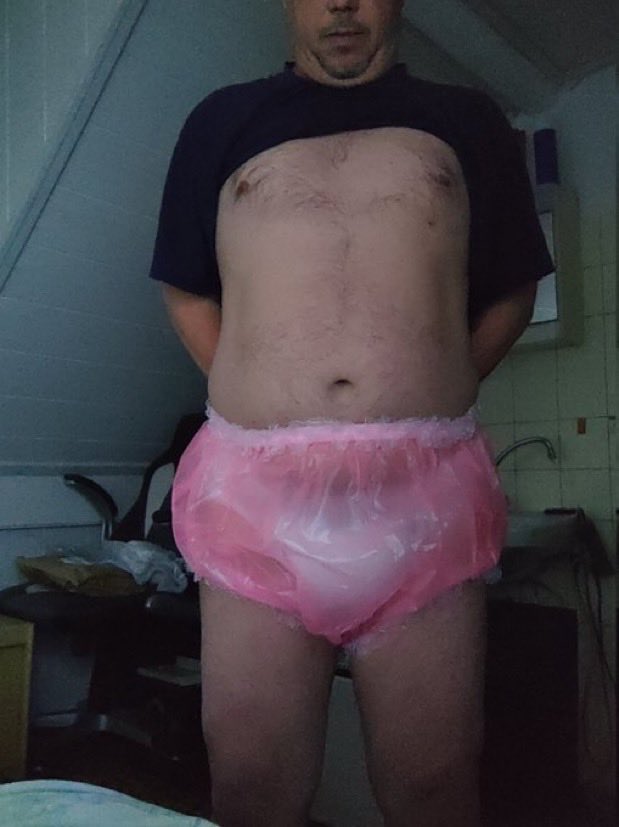 BalkanHerrin_69's tweet photo. ❗️RT-Game❗️

3€/ kommentar
3€/ repost 
3€/ like
30min

Machen wir die billige Hure fertig. 🍆💸
Gibt alles! @loserdoggy78 

#rtgame #findom #loser #blackmail https://t.co/OQrbRdXPrF