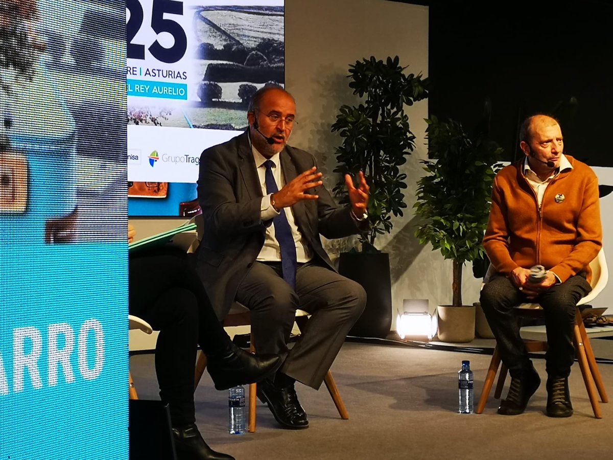 <a href="/Guijarrojl/">José Luis Martínez</a> El objetivo es doblegar la curva descendente, pero el envejecimiento es un gran problema. Necesitamos atraer gente de fuera. El saldo migratorio es positivo en nuestro territorio y compensa el número de fallecimientos, un paso fundamental, <a href="/Guijarrojl/">José Luis Martínez</a> #Presura25