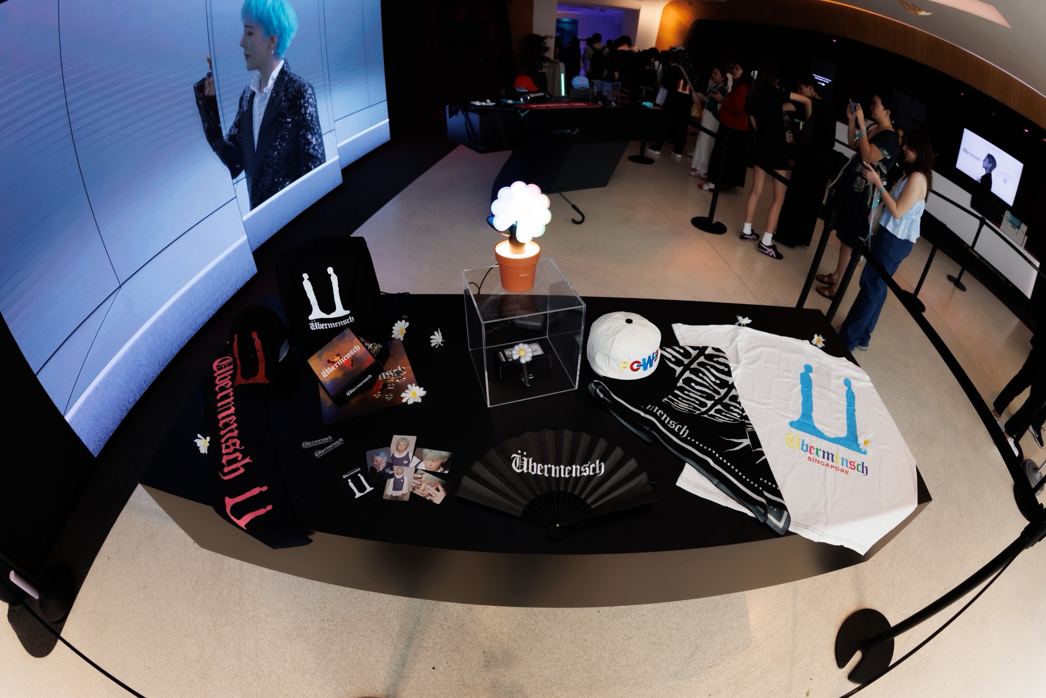 K-POP・アジア DESTRIEB K-POP・アジア DESTRIEB K-POP・アジア DESTRIEB Amazon.co.jp