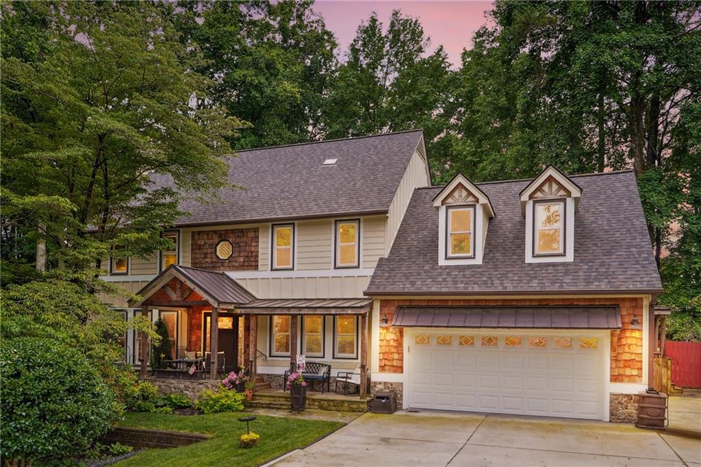 SherryvonKLists's tweet image. Don&apos;t miss out on this fantastic property in 400 Corridor with a newly reduced price.
- Sherry von Klitzing with Weichert, Realtors® - The Collective
- Contact me at 770.696.2311