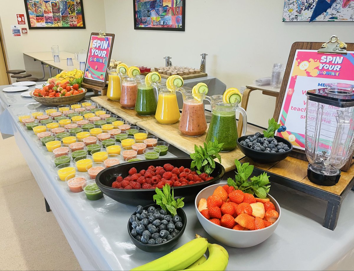 Ruthtee2011Ruth's tweet photo. Allergy free smoothies @WrekinCol the prep school enjoyed watching the teachers peddle! https://t.co/QzeEv5fLB0
