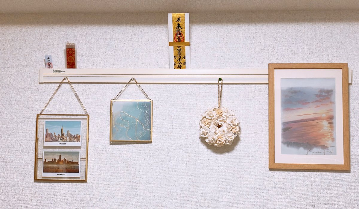 🍌🐟のポストカードを追加
浅草寺の護摩札の存在感がすごい