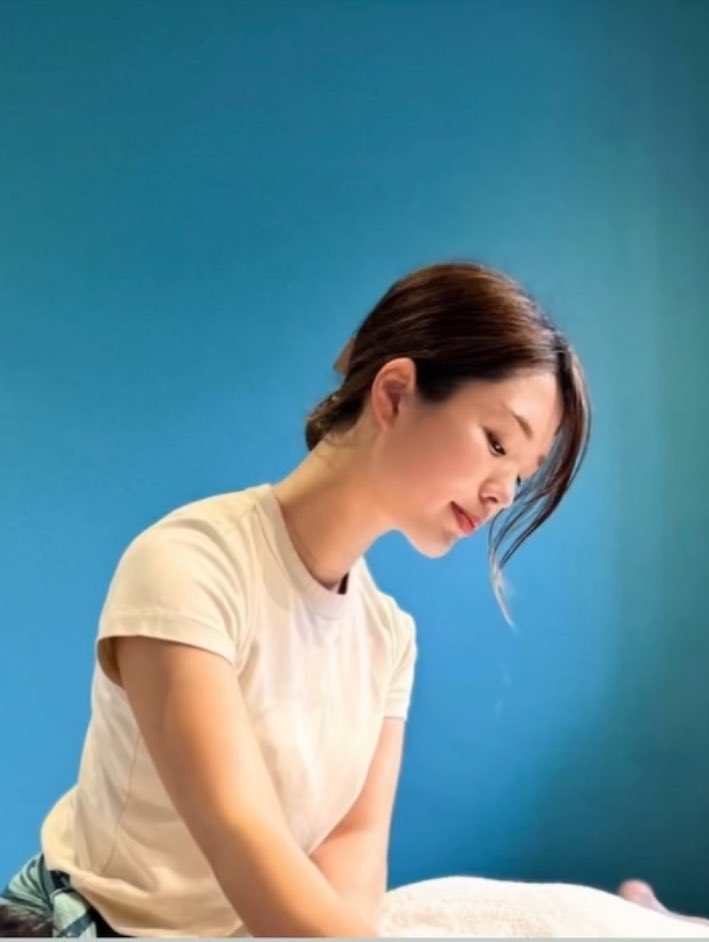 nspa_ys's tweet photo. 日本帰国後1ヶ月ほどのんびり過ごし、

昨日からNSPAでセラピストとして
お仕事再開〜！お客様からの"おかえりなさい"がうれしすぎる☺️🥹

そしてオーストラリアで担当させていただいてたお客様からも遠くからエールが🥲✨

明日からもたのしみです☺️☺️

#NSPA #中之島 https://t.co/L7nJKqu1N9