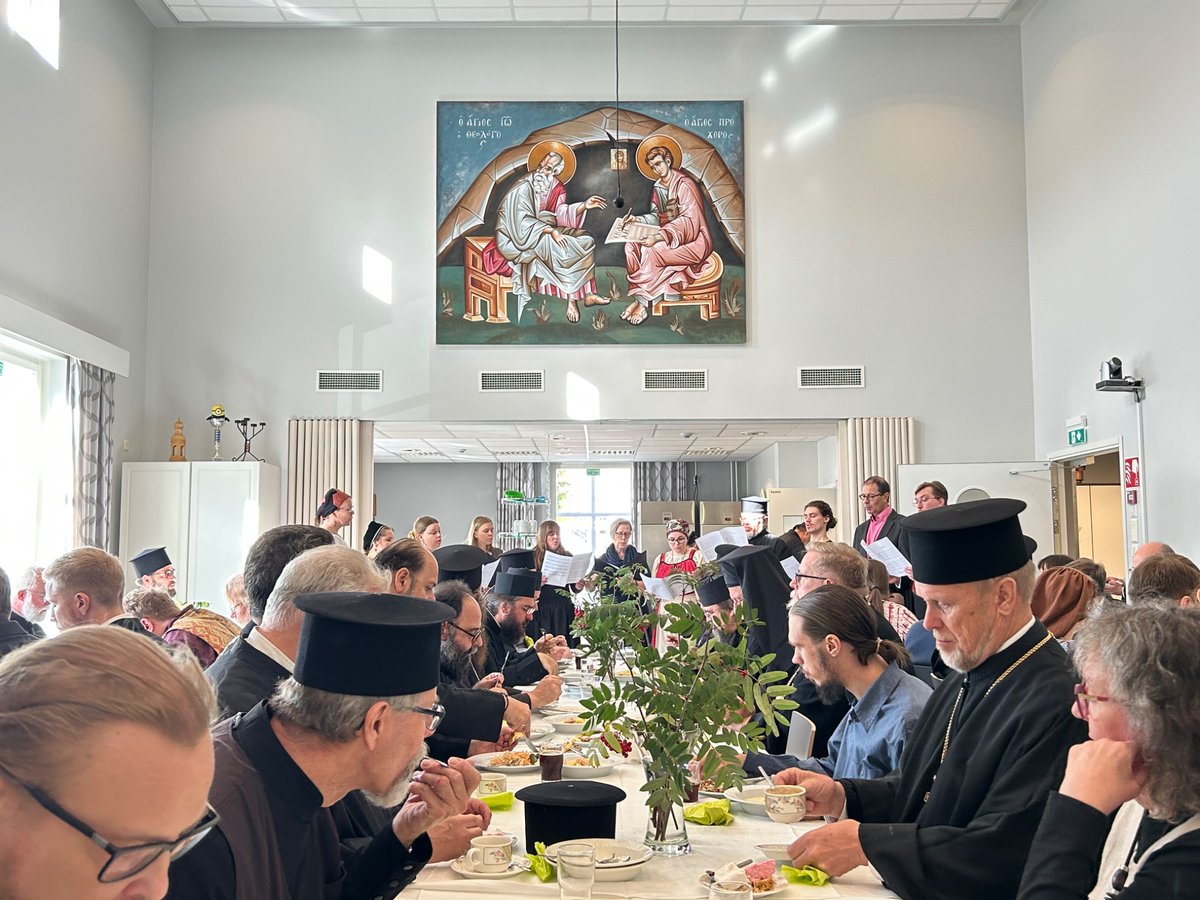 AndreiSotsov's tweet photo. Osallistuin Joensuussa 24.–26.9.25 pappien liiton 100-vuotisjuhlaan.ArkkipiispaElia puhui nuoruuden hengestä, metropoliitta Dimitrios kirkon perheestä,isä Jaakko liiton tehtävästä ja isä Joonas osallistumisesta.100v on virstanpylväs –tärkeintä on avoimuus ja yhteyden rakentaminen https://t.co/nIn1fkVWWR