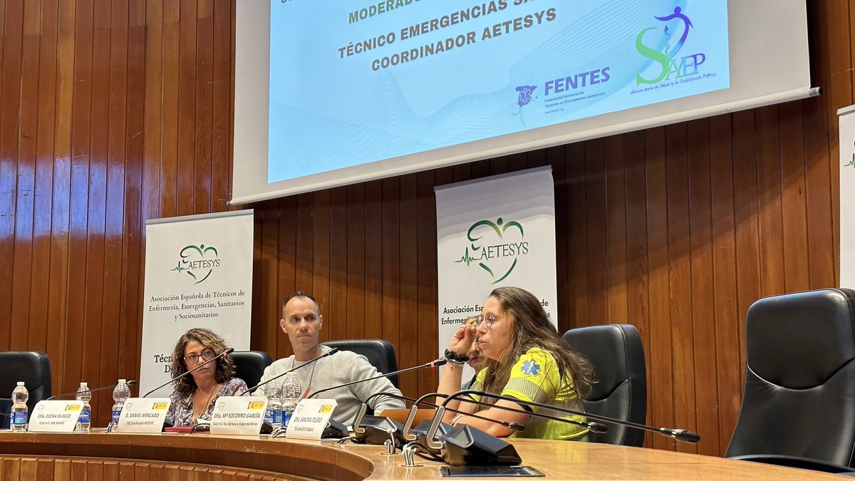 Hoy nuestra compañera Sandra Tejero (TES y Jefa de Equipo de nuestra Central de Comunicaciones), está presente en las #IVJornadasNacionalesAETESYS organizadas por <a href="/Aetesys_Naciona/">Aetesys ESP</a> que se dan cita en <a href="/sanidadgob/">Ministerio de Sanidad</a>.

Presenta ponencia con el título:

 "Nuevas tecnologías aplicadas a