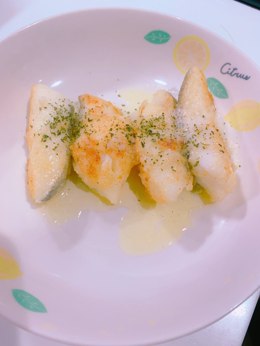 今日はみんなで塩サバと鱈のムニエル作ったよ😆

#ちょっぴりクッキング
＃配信楽しすぎる