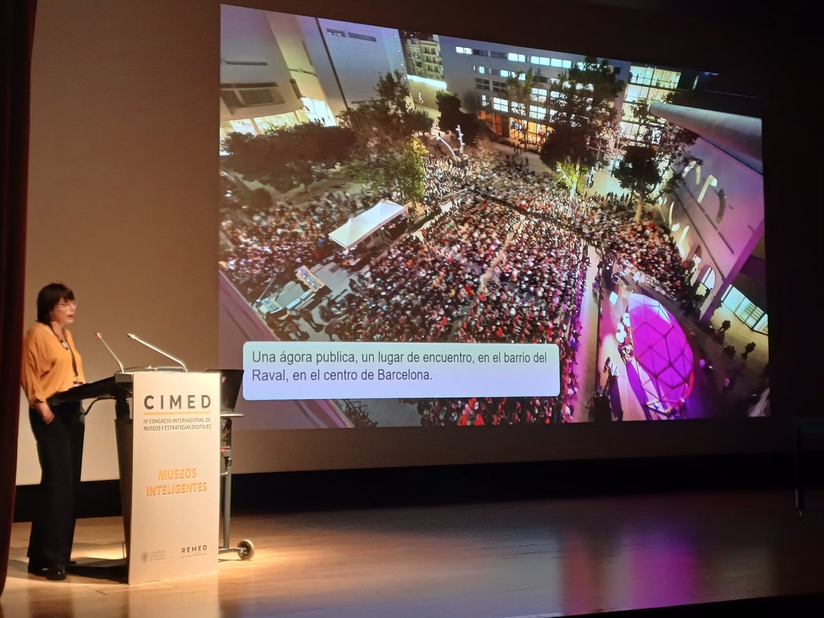 Charla: Volver a Internet: el replanteamiento de la estrategia de contenidos y de comunicación digital del Centro de Cultura Contemporánea de Barcelona #CCCB. Por Lucia Calvo Bermejo. #CIMED25 #REMED #museosinteligentes #transformacióndigital #innovación #públicos #tecnología