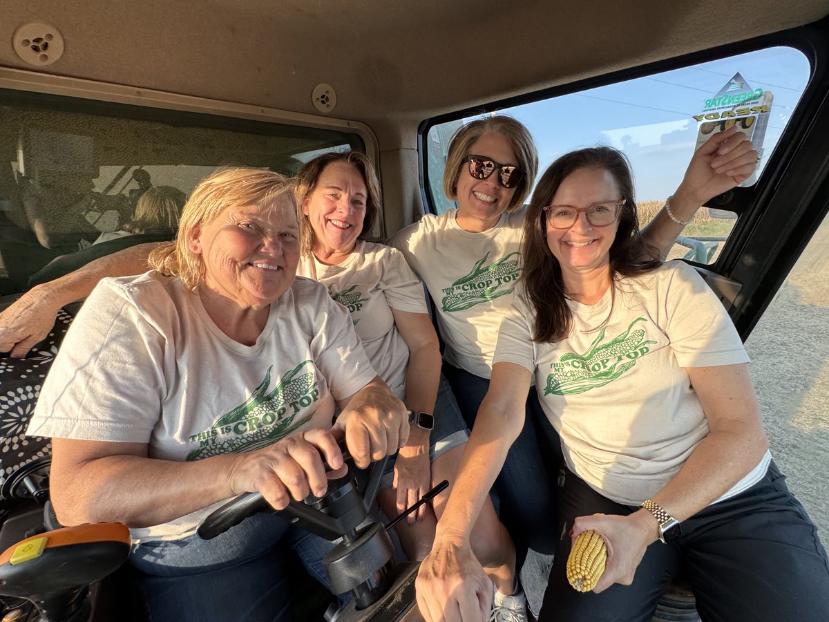 Spent a few hours last night with a few of my favorite women in ag for Combine Karaoke. 🎤 We have a new signature song, so watch for the video from ⁦<a href="/aprilhemmes/">April</a>⁩.