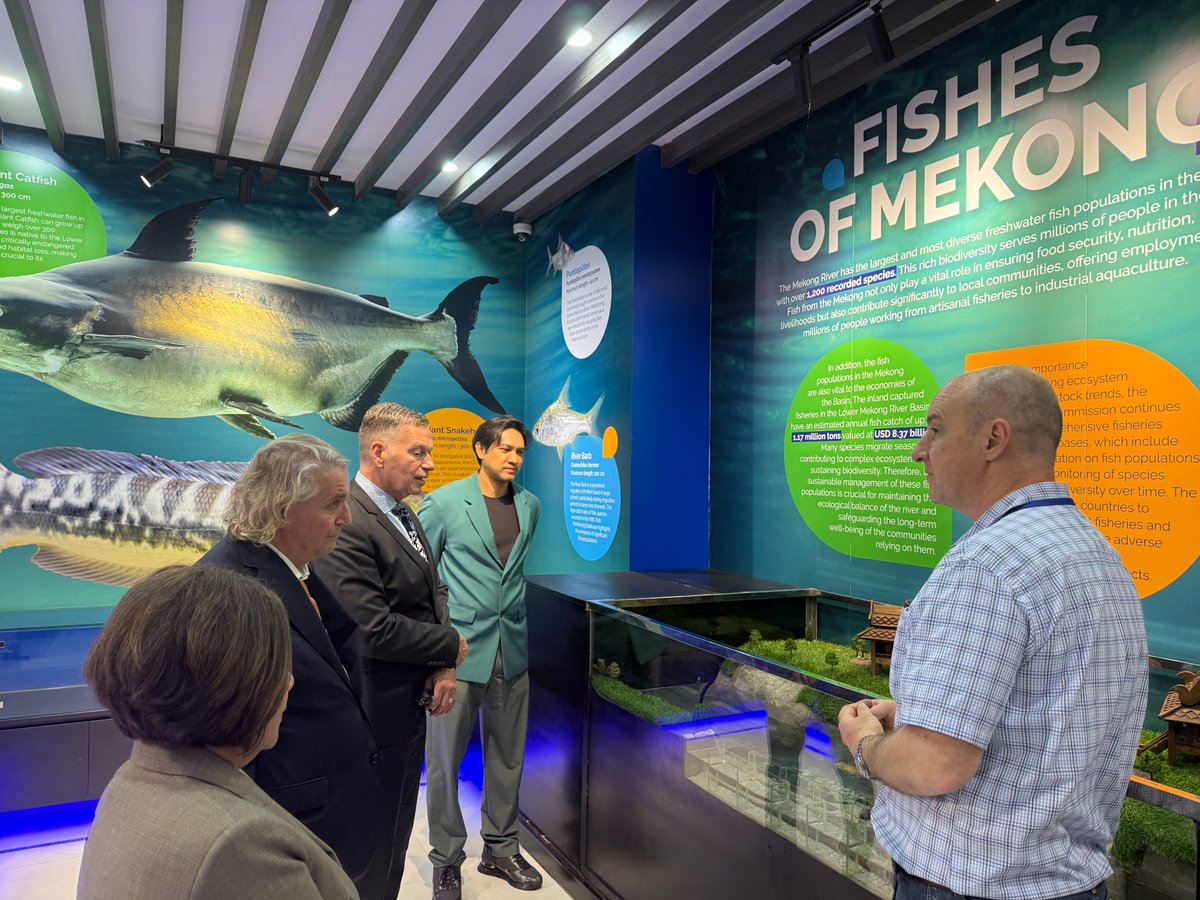 MRCMekong's tweet image. CEO Busadee Santipitaks welcomed Mr. Hans-Ulrich Südbeck, Ambassador of 🇩🇪 to 🇱🇦, for a courtesy visit and exchanged views on strengthening cooperation between Germany and the MRC to further advance the sustainable management of the Mekong River.
#MRC #DevelopmentPartners