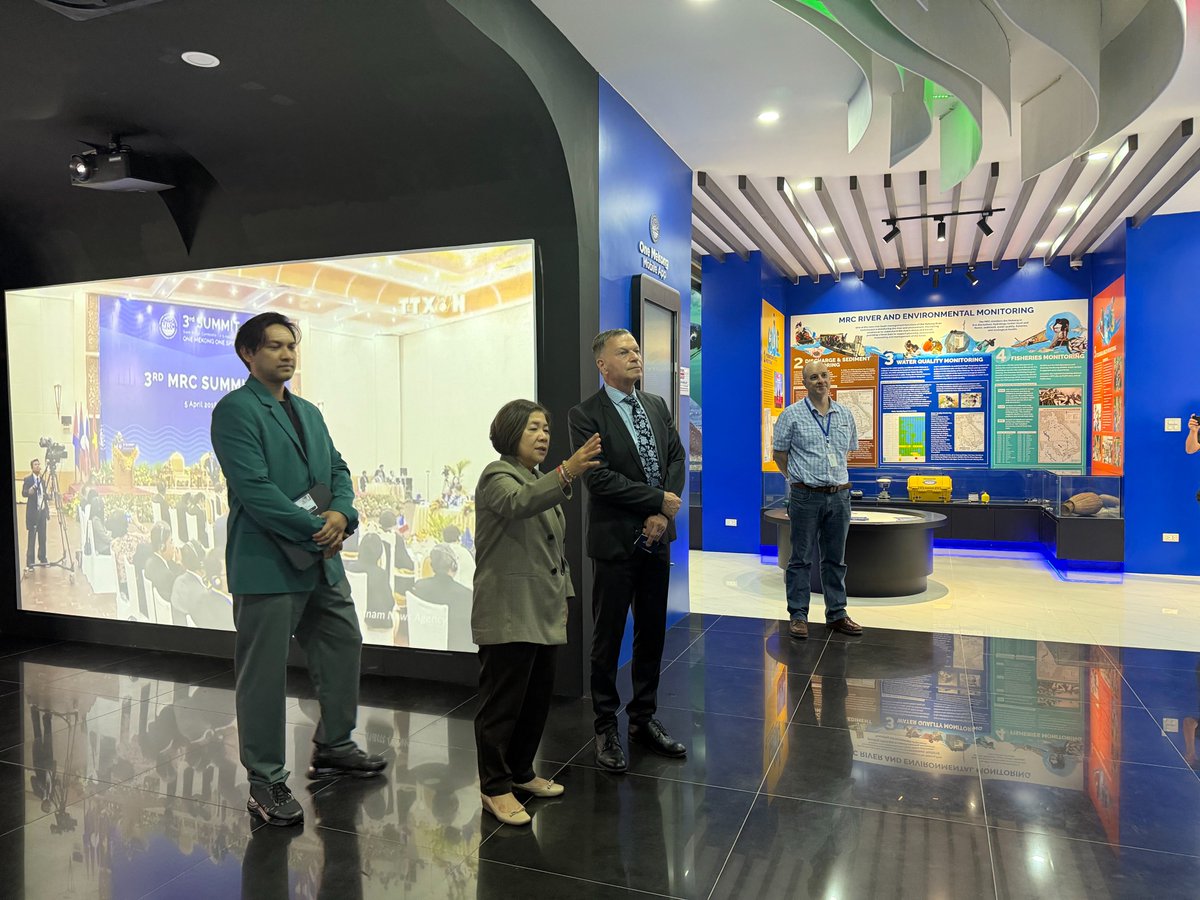 MRCMekong's tweet image. CEO Busadee Santipitaks welcomed Mr. Hans-Ulrich Südbeck, Ambassador of 🇩🇪 to 🇱🇦, for a courtesy visit and exchanged views on strengthening cooperation between Germany and the MRC to further advance the sustainable management of the Mekong River.
#MRC #DevelopmentPartners