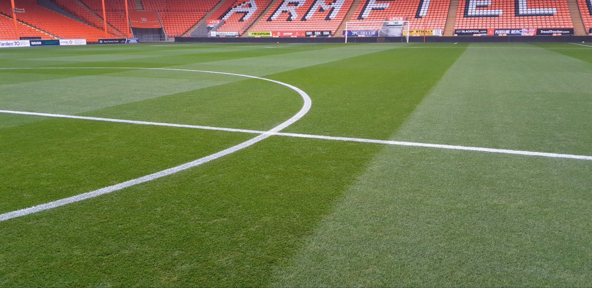 Mark Shuttleworth tweet media