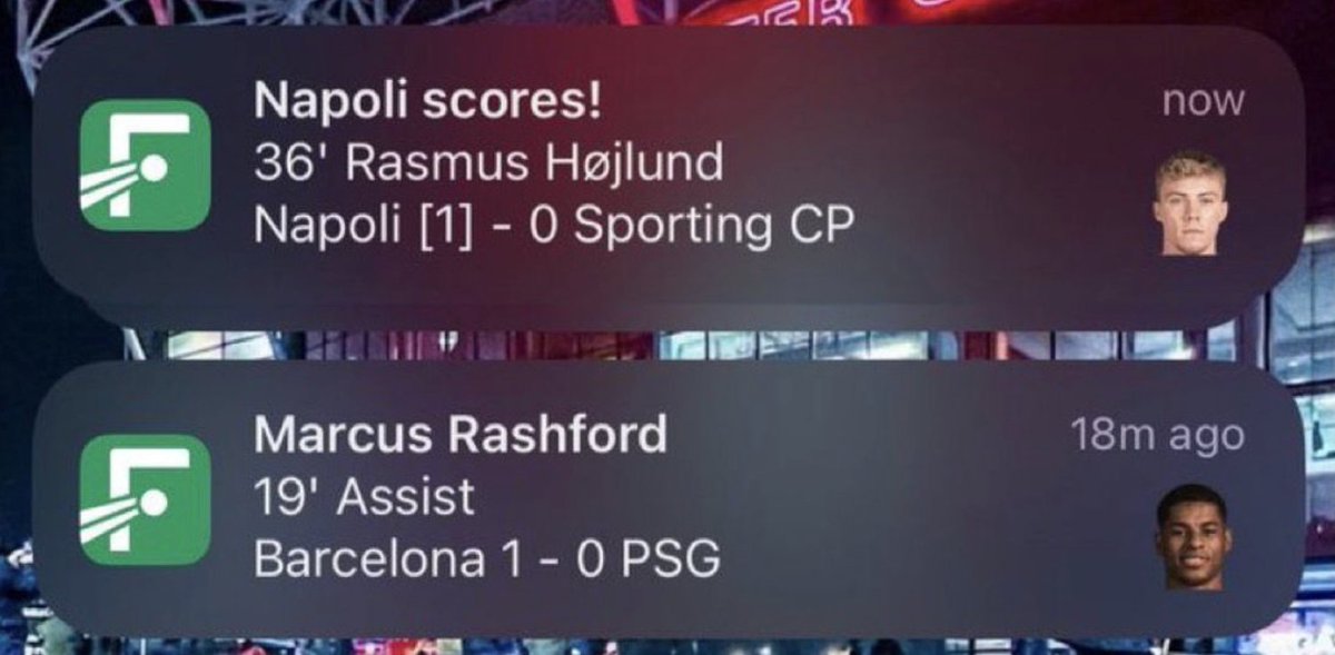 TouchlineX's tweet photo. Manchester United fans are not having it easy... 😅

Download @FotMob today for every stat you need around football! ✨         

Link: https://t.co/yTZauUdEbu 

#Ad https://t.co/C98clgJkzy