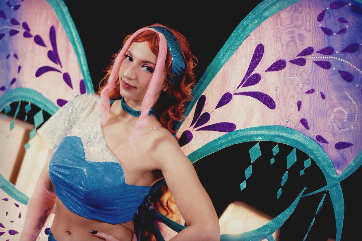 genieproof's tweet photo. бываю здесь крайне редко, но метко
БУМ

#winx #winxclub #winxcosplay #believixwinx #layla #aisha https://t.co/z7CUa0PbJK