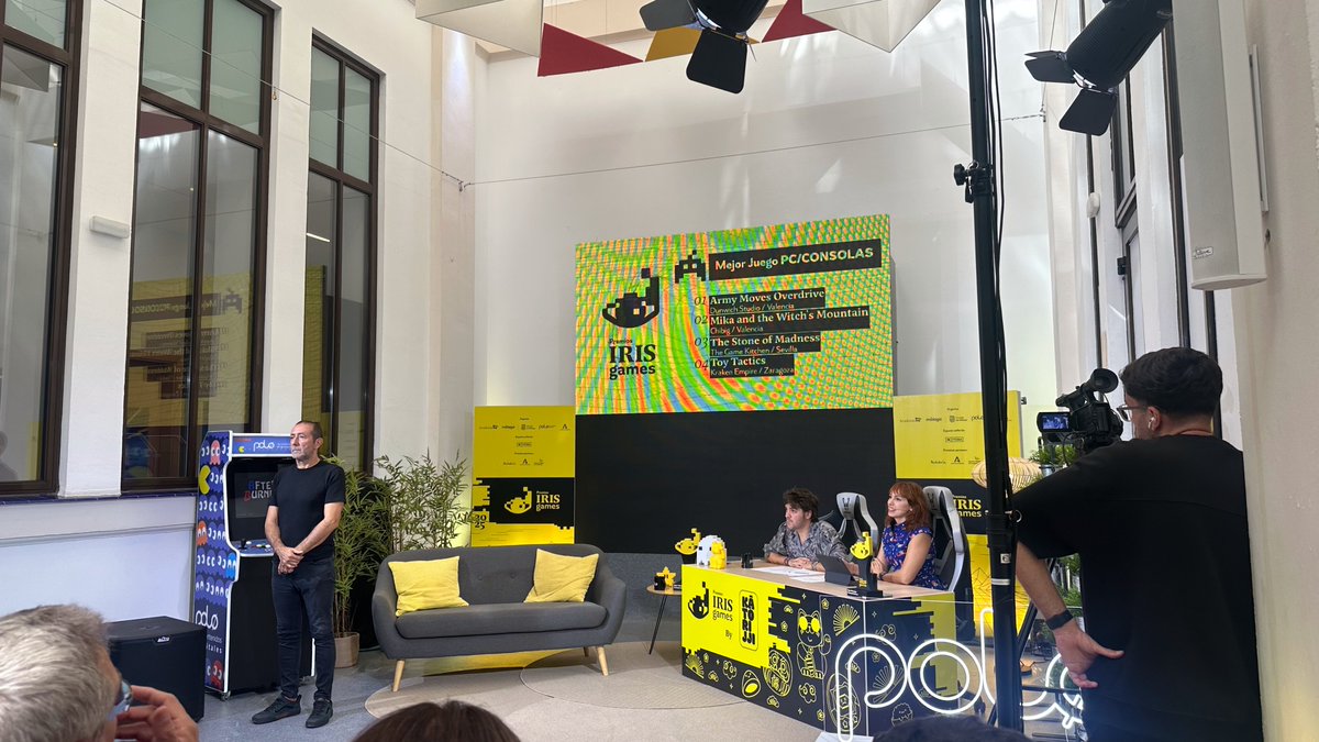 PoloDigitalMLG's tweet image. Hoy tenemos un evento muy especial: ¡Presentación de finalistas de los #PremiosIrisGames 2025! 👁️🏆

Estamos encantados de tener este gran recibimiento en nuestras instalaciones junto al podcast #Katorijji junto a @PabloMeixe y @LaraSmirnova_ 🎙️