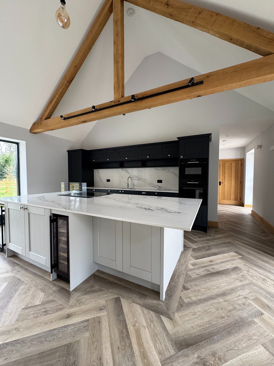 TeforeInteriors's tweet photo. At Tefore, we create bespoke fitted kitchens near you that are stylish, practical, and made for the way you live. 
https://t.co/piAxgyl7GG

#fittedkitchens #kitchendesign #localkitchencompany #HomeLife #bespokekitchens #redditch https://t.co/y2J8qKcmQl