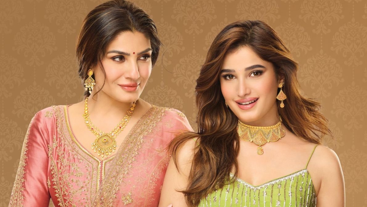Raveena &amp; Rasha Debut with Reliance Jewels’ Festive Collection #RaveenaTandon #RashaThadani #RelianceJewels <a href="/TandonRaveena/">Raveena Tandon</a> <a href="/rashathadani_x/">Rasha Thadani (Parody)</a>  <a href="/reliancejio/">Reliance Jio</a> <a href="/RelianceDigital/">Reliance Digital</a> 

thesamikhsya.com/business/ravee…