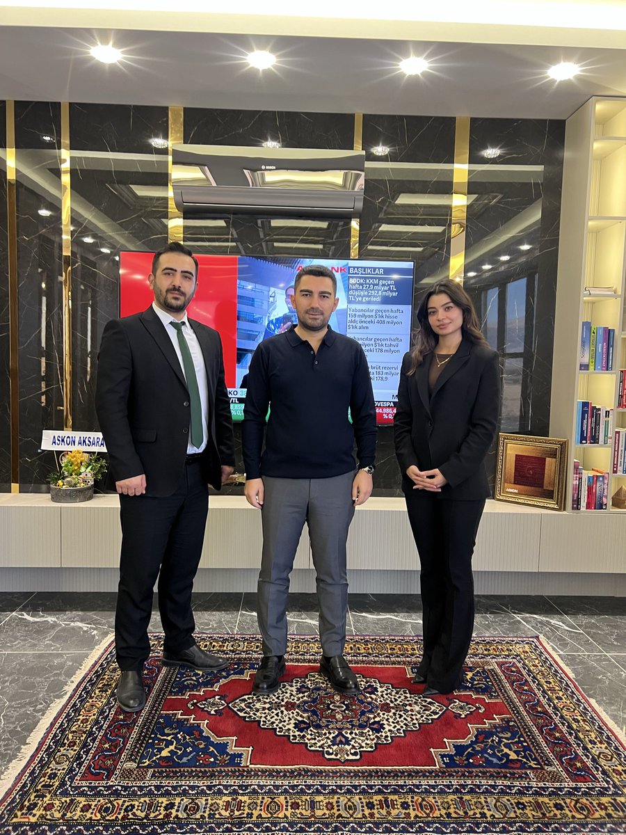 Eminevim Aksaray Şube yetkilileri Mert bey ve Şule hanıma ziyaretlerinden dolayı teşekkür ediyorum.