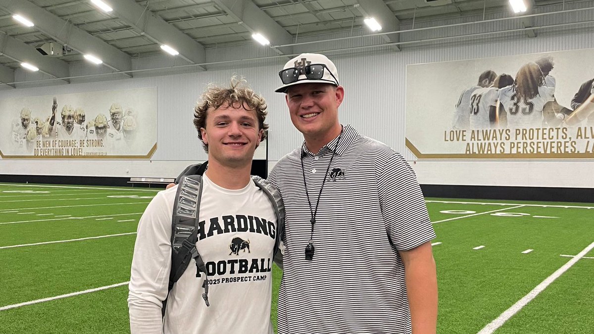 Six Star Football | OKLAHOMA (@6starfootballok) on Twitter photo High-Caliber Arms: 5 Oklahoma Quarterbacks Heating Up the Recruiting Radar
📈Armed and Accurate: 5 Oklahoma QBs Taking Aim at the Top🔥
STORY: ▶️sixstarfootball.com/article/high-c…
<a href="/KaleBrakefield/">Kale brakefield</a> <a href="/drewfrank2027/">Drew Frankenfield 2027</a> <a href="/LandonKizzar/">Landon Kizzar</a> <a href="/dax_owens4/">Dax Owens</a> <a href="/sawyer_rice07/">Sawyer Rice</a> <a href="/NOAH_SMITH011/">Noah Smith</a> High-Caliber Arms: 5 Oklahoma Quarterbacks Heating Up the Recruiting Radar
📈Armed and Accurate: 5 Oklahoma QBs Taking Aim at the Top🔥
STORY: ▶️sixstarfootball.com/article/high-c…
<a href="/KaleBrakefield/">Kale brakefield</a> <a href="/drewfrank2027/">Drew Frankenfield 2027</a> <a href="/LandonKizzar/">Landon Kizzar</a> <a href="/dax_owens4/">Dax Owens</a> <a href="/sawyer_rice07/">Sawyer Rice</a> <a href="/NOAH_SMITH011/">Noah Smith</a>