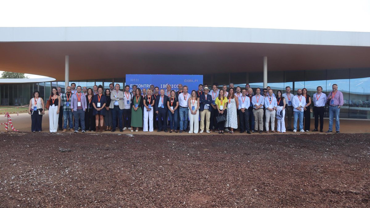 🤝🇵🇹🇪🇸 Los parques científicos y tecnológicos españoles y portugueses firman en #Évora un manifiesto sobre los parques científicos y tecnológicos del futuro.

<a href="/CienciaGob/">Ministerio de Ciencia, Innovación y Universidades</a> <a href="/Tecparques/">TecParques</a> 

#EncuentroIbérico #LosParquesAportan 

ℹ️ apte.org/parques-cienti…