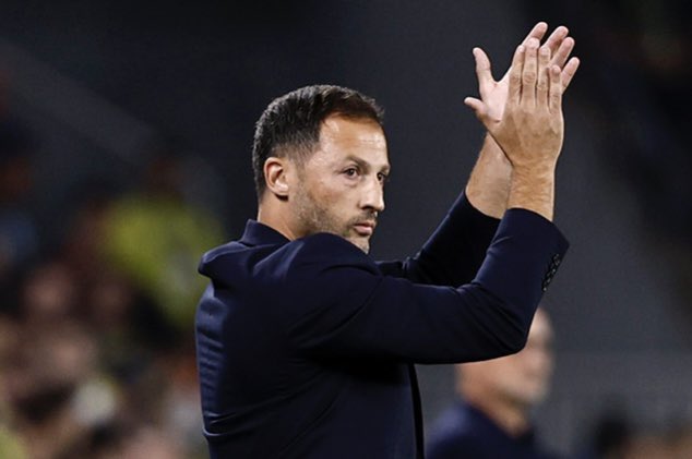 Tebrikler #Fenerbahçe 🇹🇷⚽️🇹🇷
Şimdi sırada #Beşiktaş 🙏