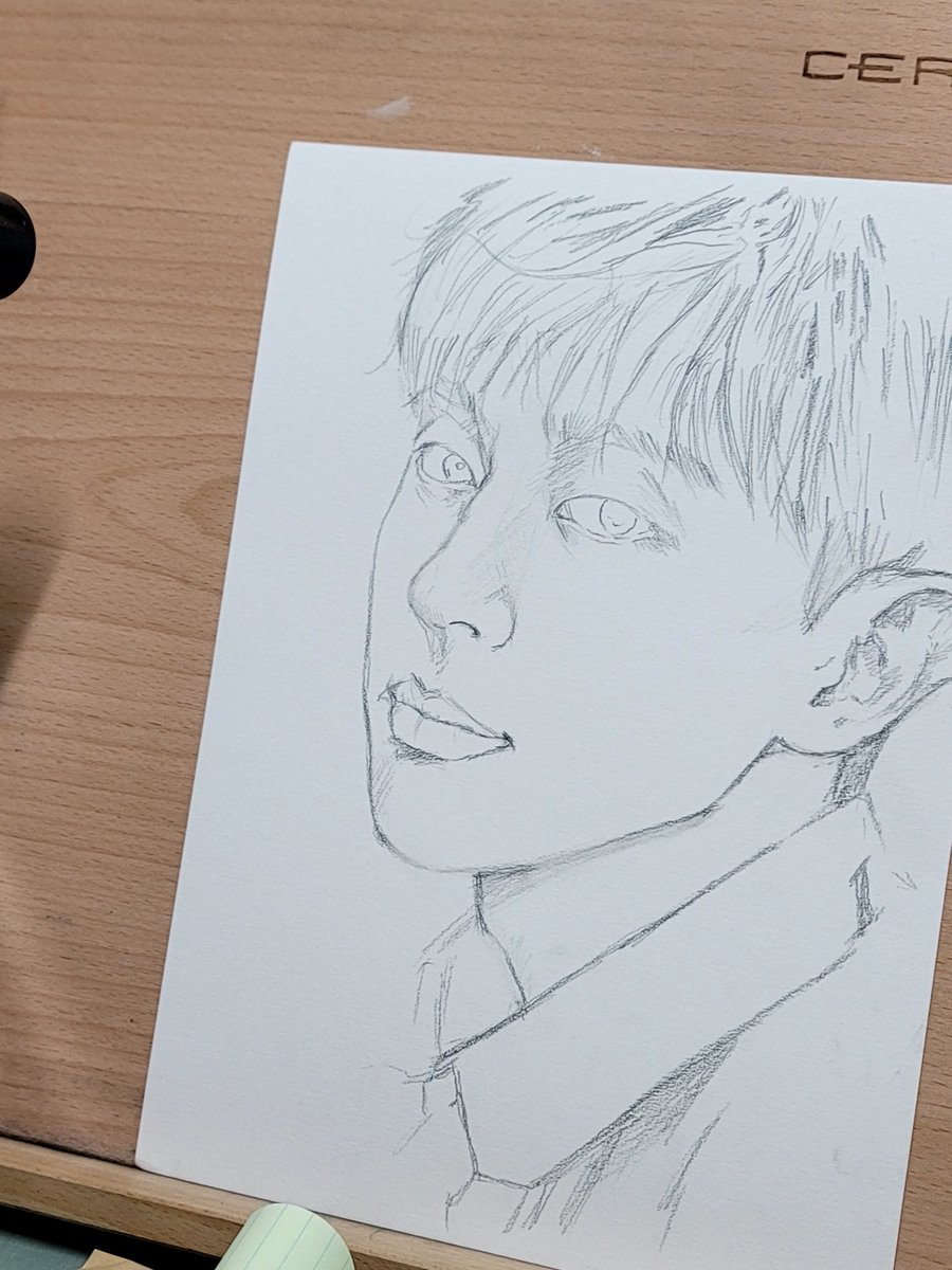 역시 웃는게 이쁜대🤣🤣
시간이없다...옷안그려도되니까 가능은할듯..ㅎ
#邓伦 #등륜 #덩룬 #Allendeng #DengLun #那份 #鄧倫 #Denglun #ダンルン