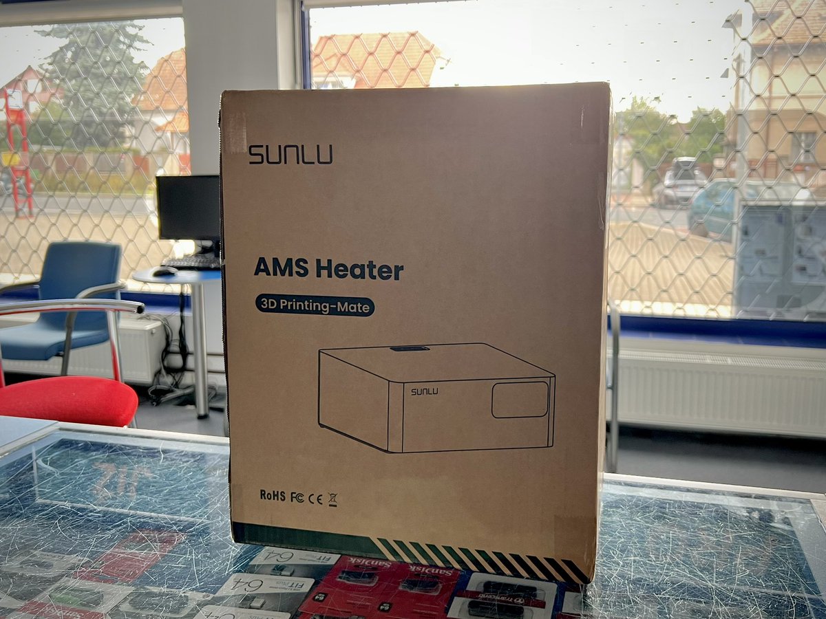 Faasteer's tweet image. Co přivezla #DnesniPosta?
V hlavní roli @sunluofficial a jejich novinka. #AMSheater pro @BambulabGlobal #P1S.
Snad ho brzy i otestuji. 😎
@muris1ka #BambuLab #3Dtisk #DnesTisknu #Dnes3Dtisknu #hobby #ŽítŠtěchovice