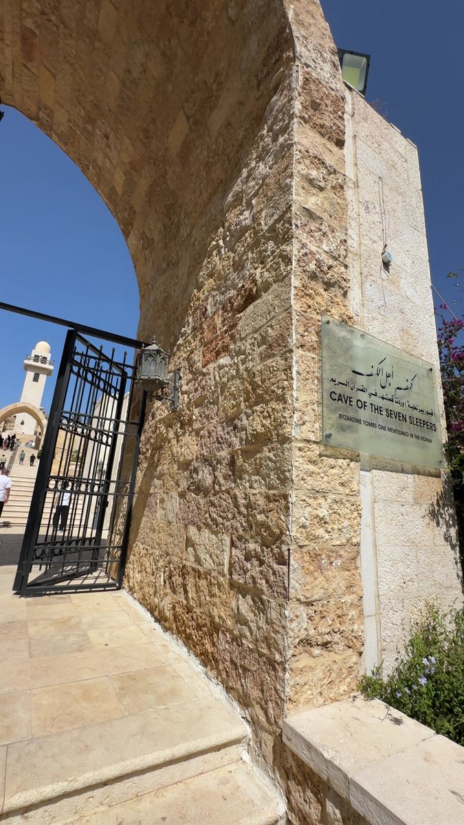 dr2mmr's tweet photo. جمعة مباركة.. 
من مسجد اهل الكهف https://t.co/bNrUKT4FkW