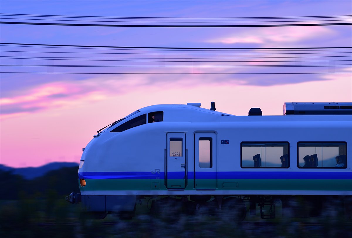 2025/10/03
前川劇場

58M しらゆき8号
E653系 H202編成
上沼垂色