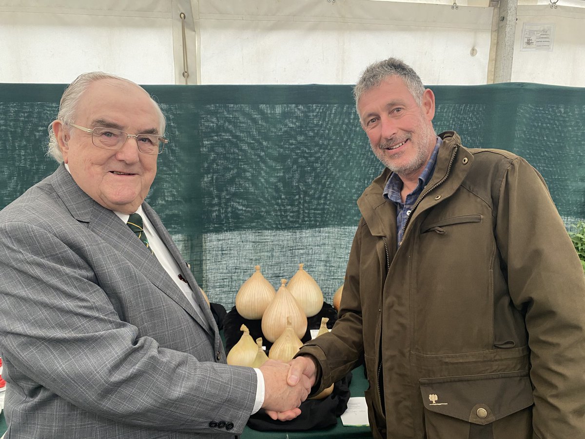 Medwyn Williams tweet media