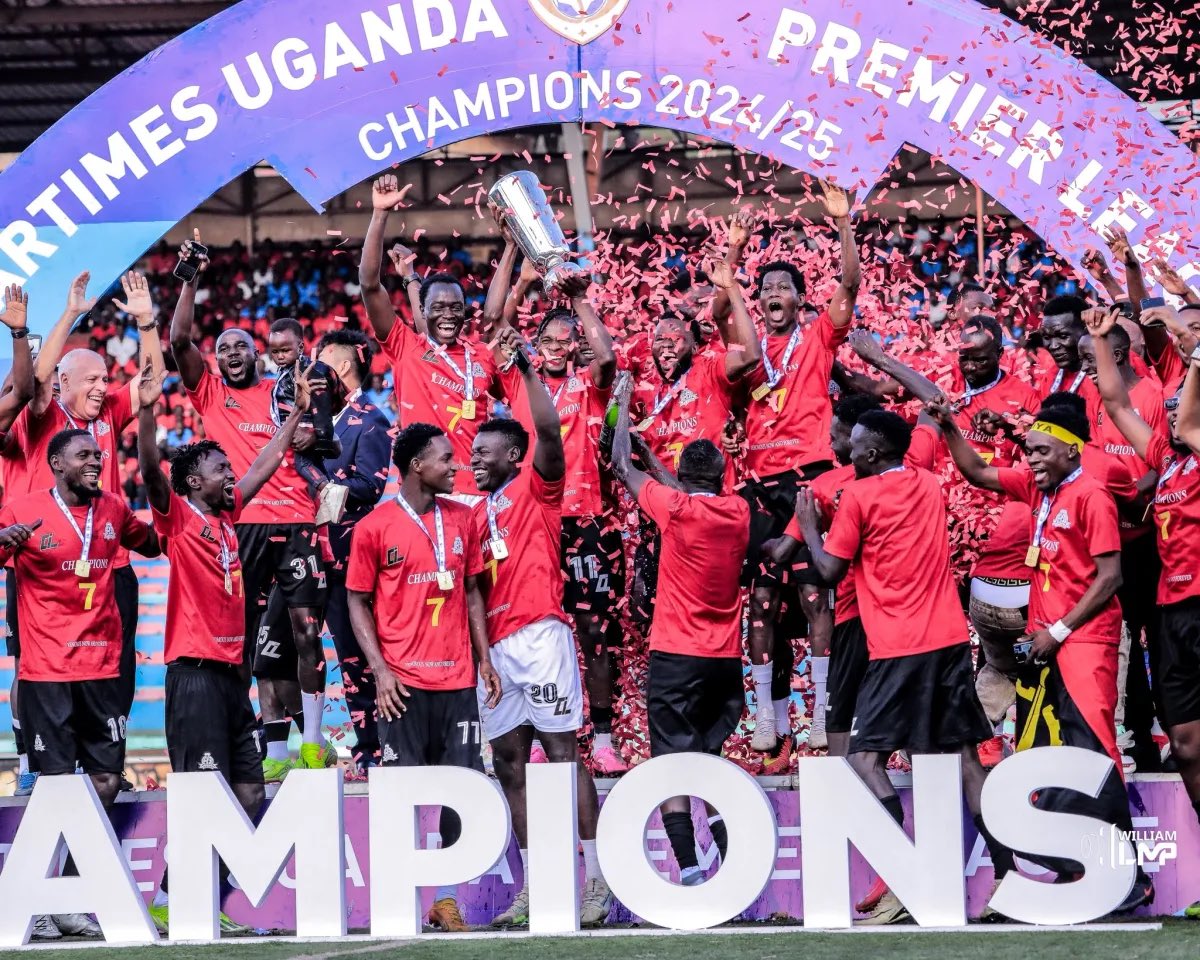 #Akadirisa || Na <a href="/edwinram52/">Edwin Ram official 🇺🇬</a> 

Vipers FC erugire omu Uganda Premier League ahabw’engy’enderwaho ensya ei FUFA eretsireho.

Eki noogira ngu nikiza kutunguura kita eby’omupiira omu Uganda?

#WestSports