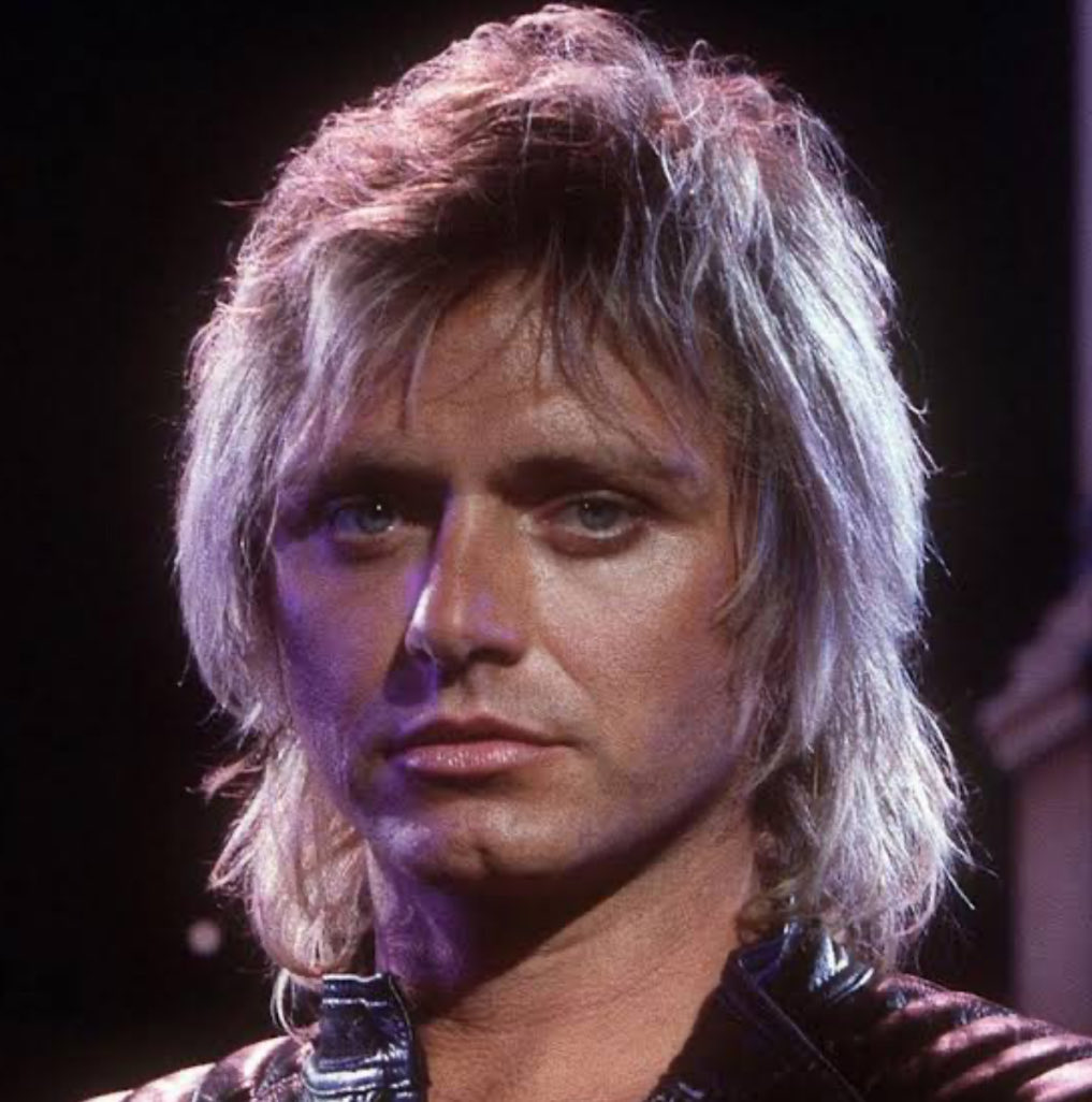 boomtownpodcast's tweet photo. Remembering the great Benjamin Orr who passed away 25 years ago today. #80s #80smusic #BenjaminOrr https://t.co/JVMi4Bodfq